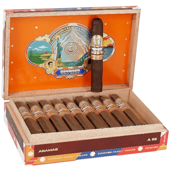 Crowned Heads Ozgener Family Cigar Aramas 20