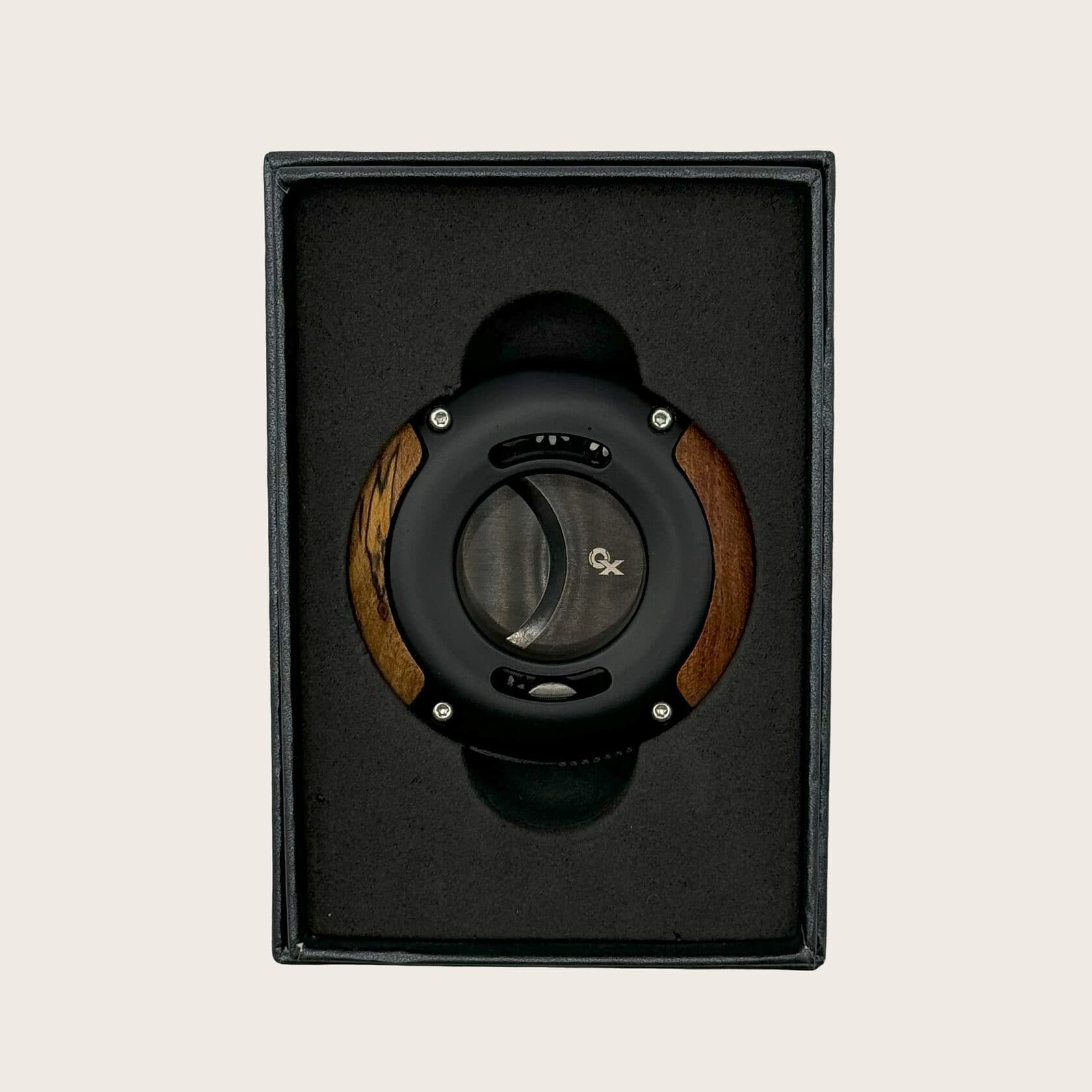 XO Cutter, Phantom Redwood